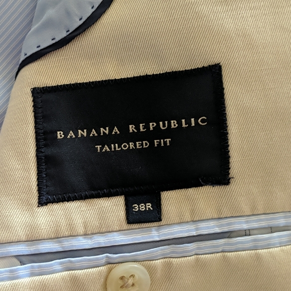 Khaki Banana Republic Suit (Suit 38R, Pants 30/30) - Picture 2 of 6
